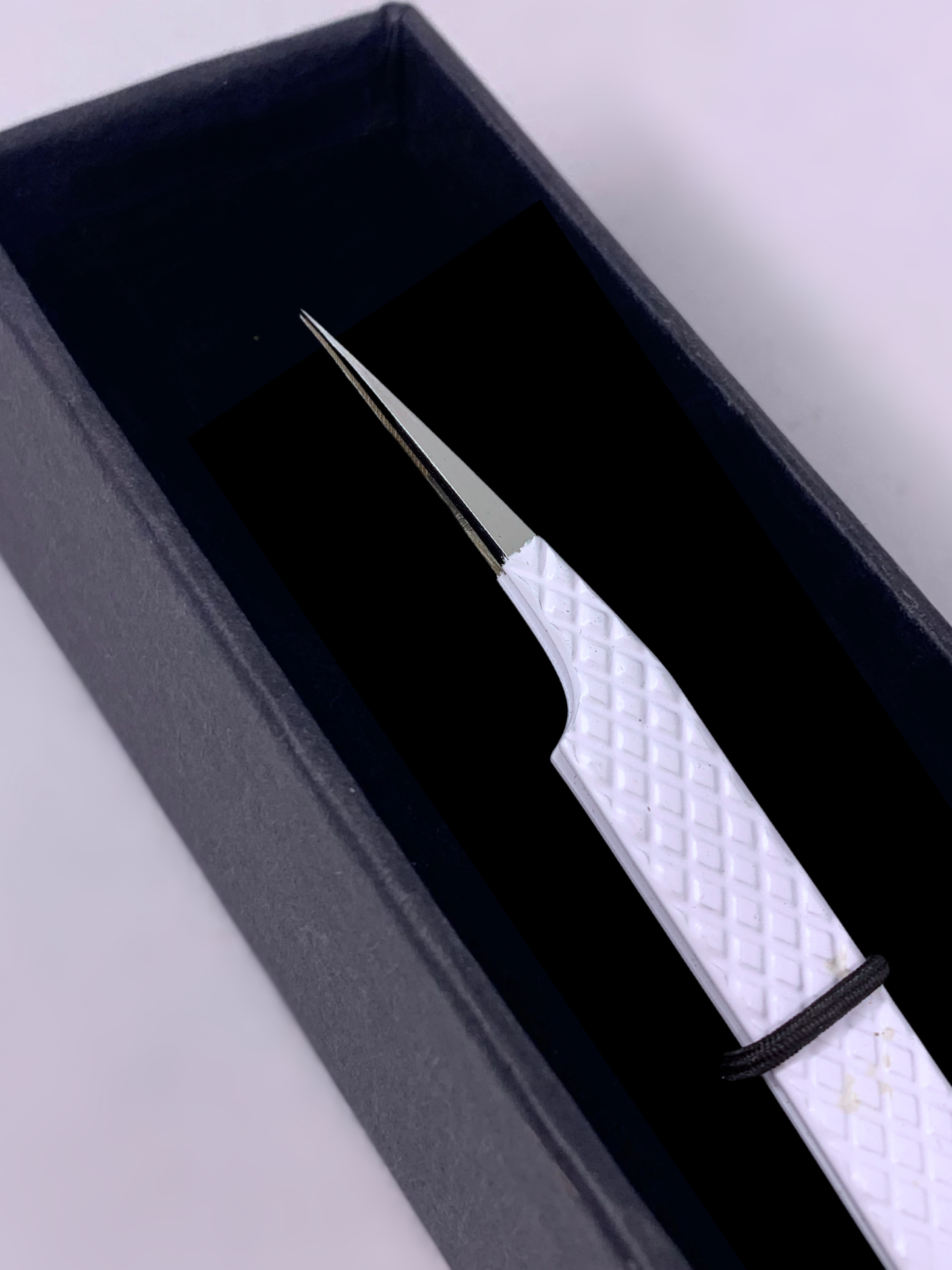 White Straight Isolation Tip Tweezer - Gold Tip