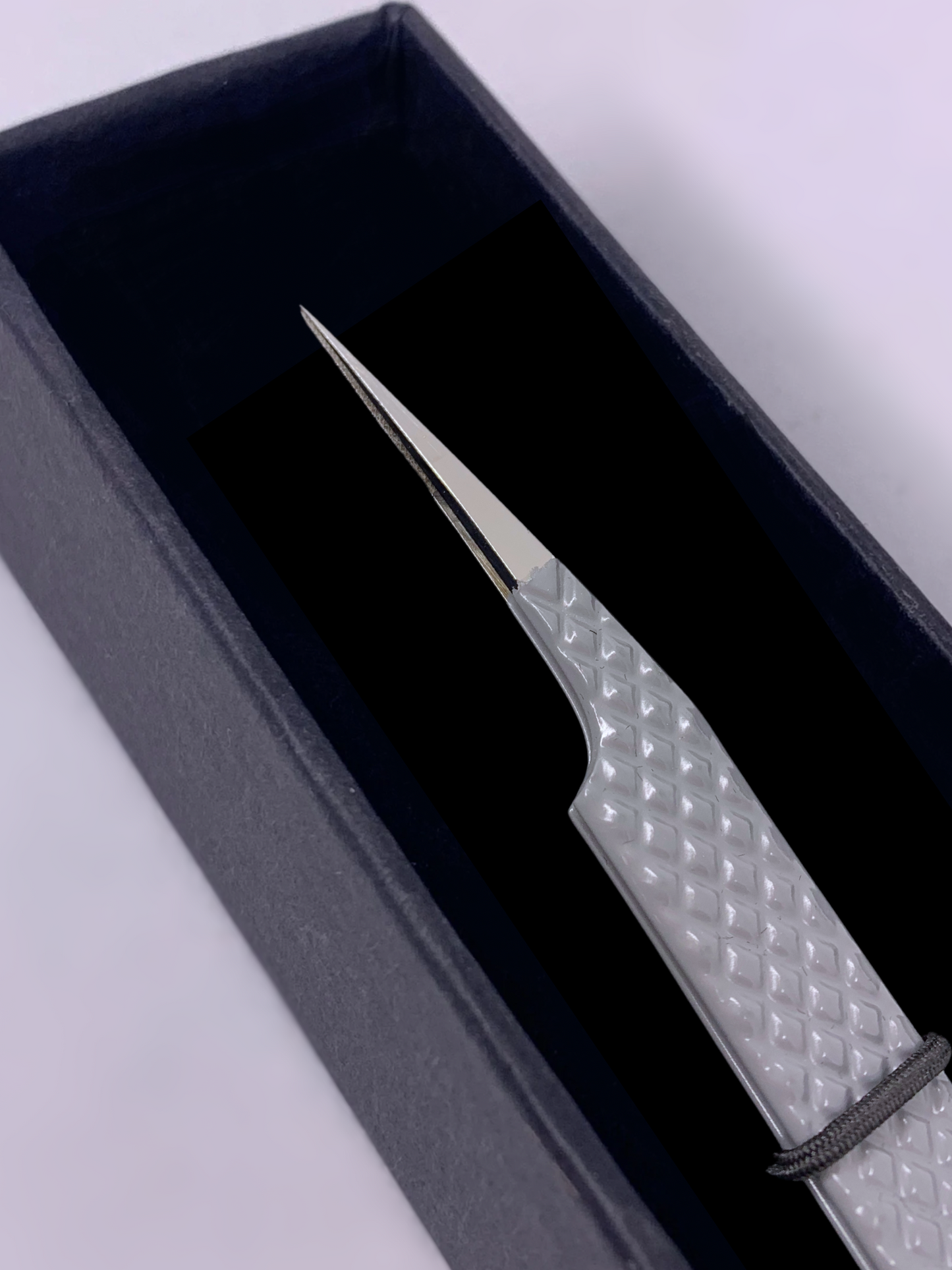 Grey Straight Isolation Tip Tweezer - Gold Tip