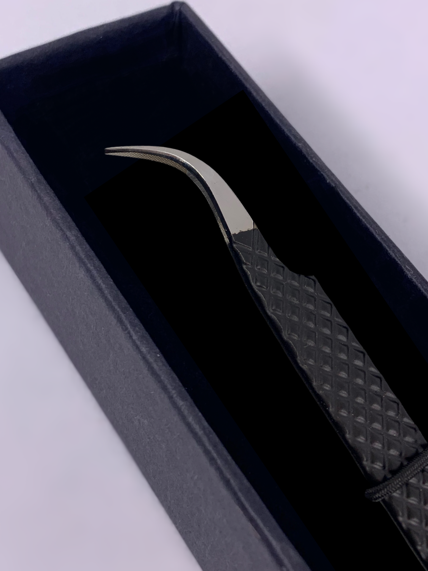 Curved Tip Tweezer