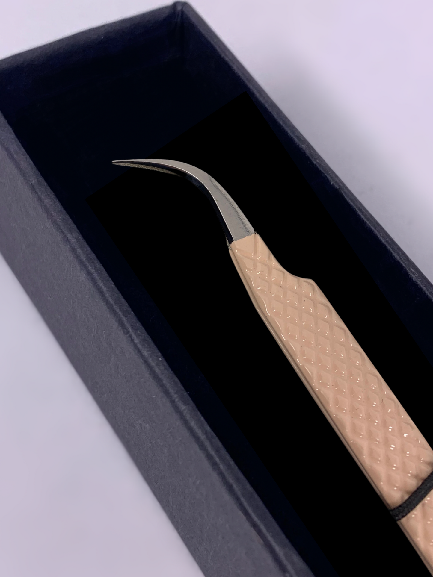 Curved Tip Tweezer